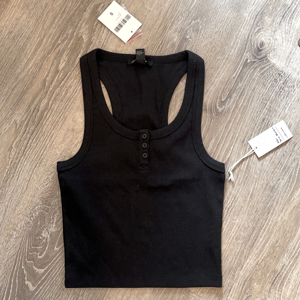 Black racer crop